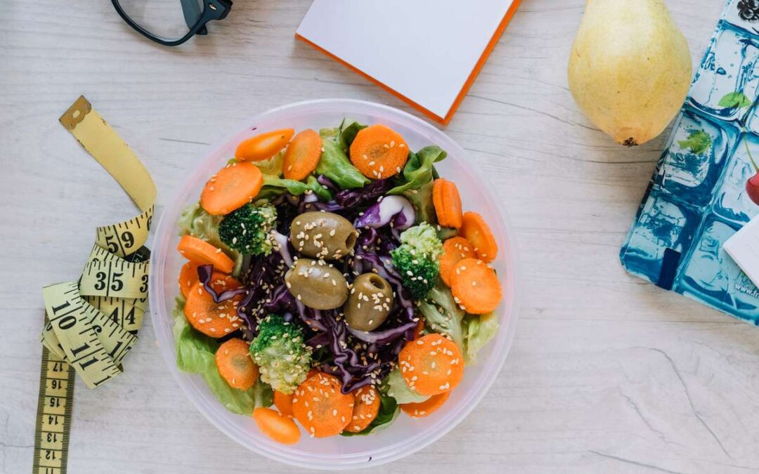Dieta 1200 kcal – jadłospis, zasady i efekty